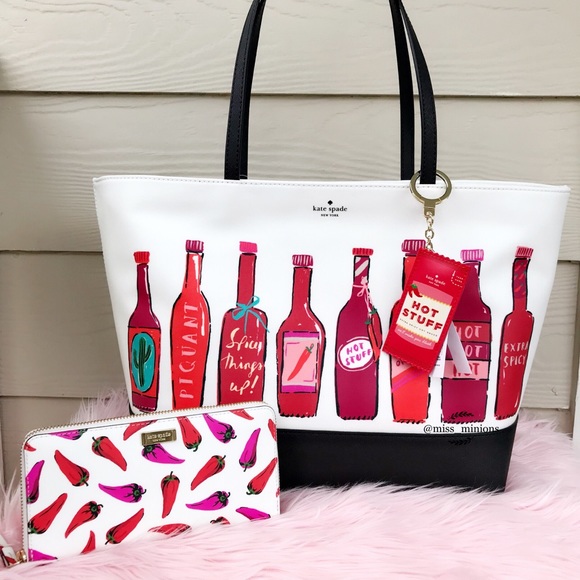 🌶 Kate Spade Liberty Street Hot Peppers Wallet🌶 - Picture 7 of 7